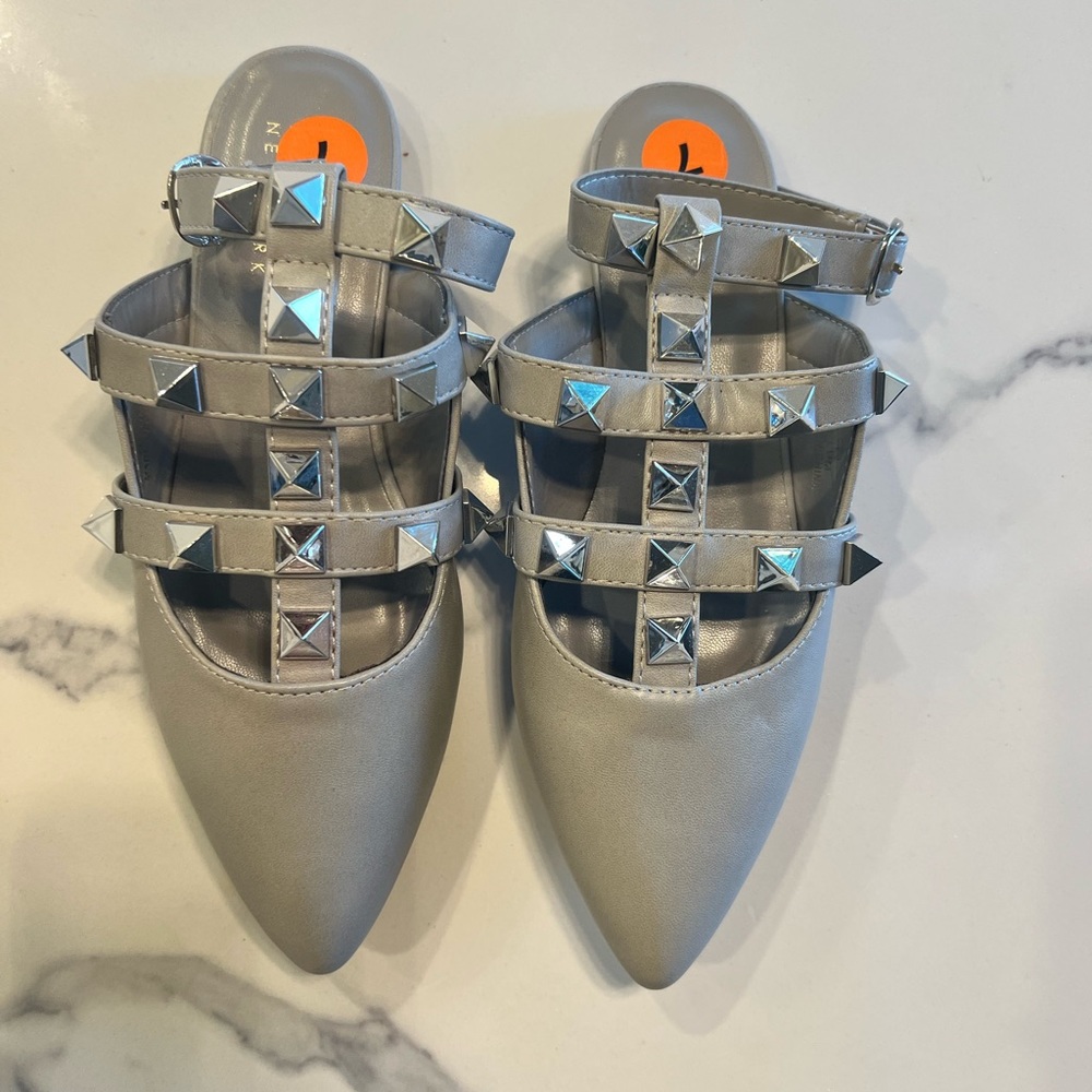 Studded flats